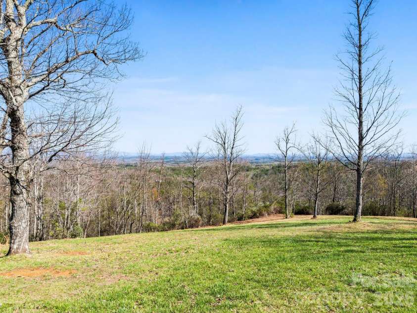 25 Preservation Trail, Columbus, NC 28722.  MLS# CAR4356020, YatesRealty ID 13358. 
