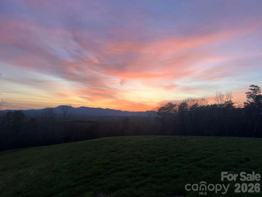 25 Preservation Trail, Columbus, NC 28722.  MLS# CAR4356020, YatesRealty ID 13358. 