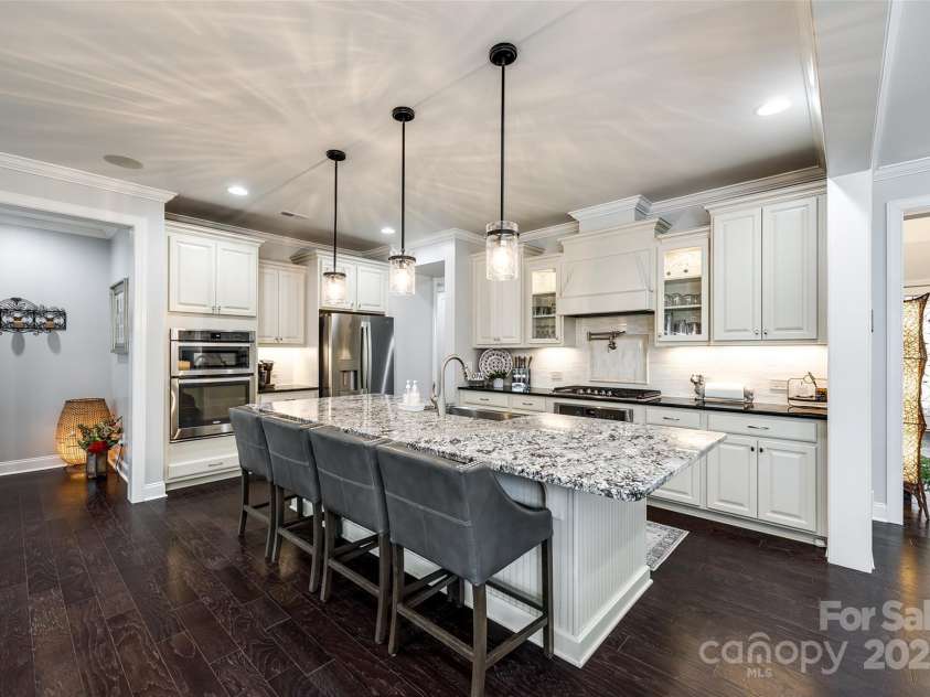 15416 Cimarron Hills Lane, Charlotte, NC 28278.  MLS# CAR4220187, YatesRealty ID 1336. 