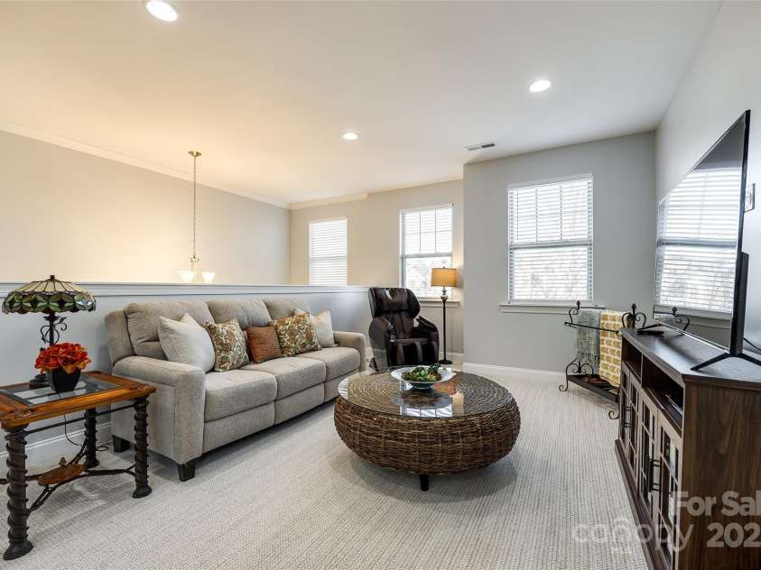 15416 Cimarron Hills Lane, Charlotte, NC 28278.  MLS# CAR4220187, YatesRealty ID 1336. 