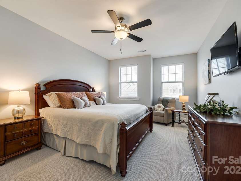 15416 Cimarron Hills Lane, Charlotte, NC 28278.  MLS# CAR4220187, YatesRealty ID 1336. 