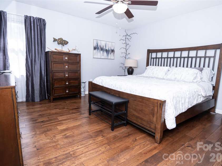 100 Horse Shoe Lane, Morganton, NC 28655.  MLS# CAR4365783, YatesRealty ID 13361. 