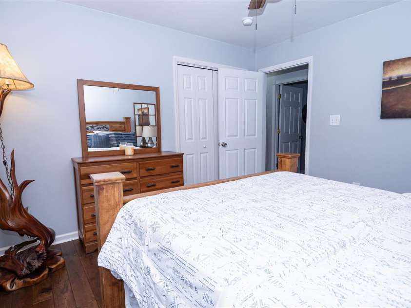 100 Horse Shoe Lane, Morganton, NC 28655.  MLS# CAR4365783, YatesRealty ID 13361. 