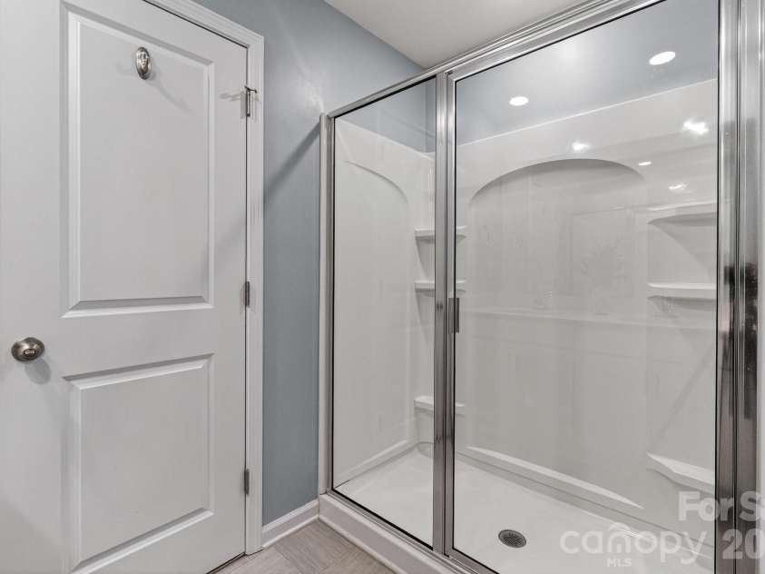 405 Bennington Drive, Stanley, NC 28164.  MLS# CAR4354459, YatesRealty ID 13362. 