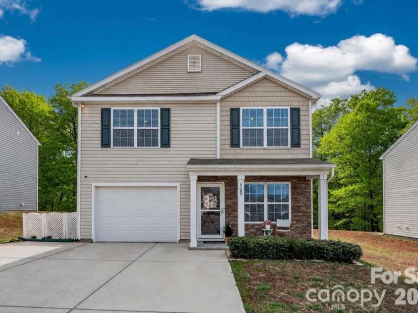 405 Bennington Drive, Stanley, NC 28164.  MLS# CAR4354459, YatesRealty ID 13362. 