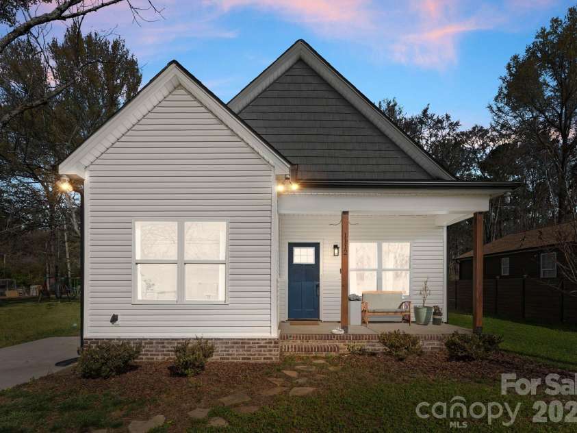 1112 Crawford Road, Rock Hill, SC 29730.  MLS# CAR4415296, YatesRealty ID 13364. 