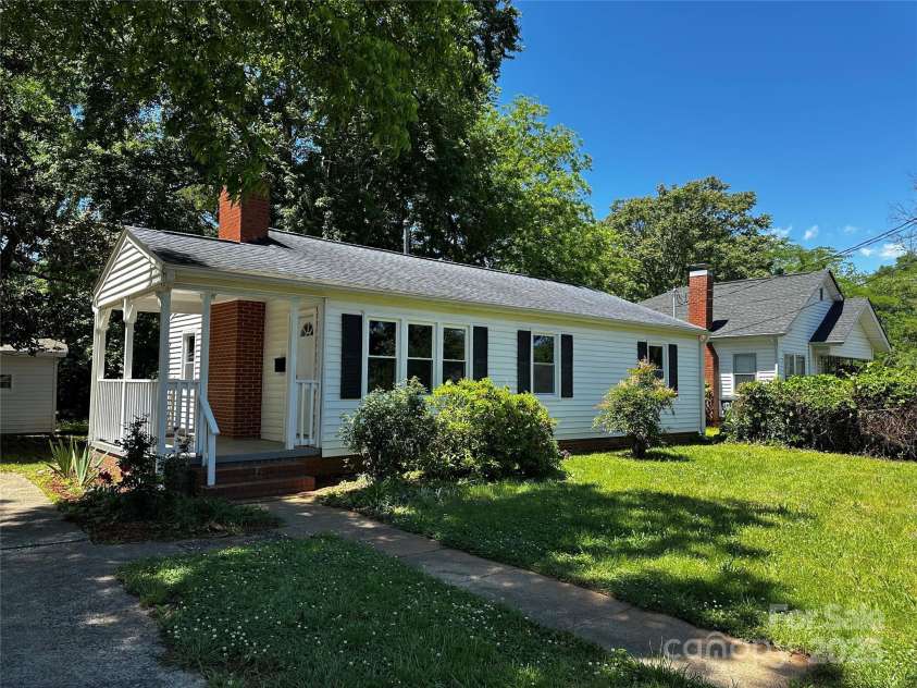 1119 Sanders Street, Rock Hill, SC 29732.  MLS# CAR4255242, YatesRealty ID 13368. FRONT