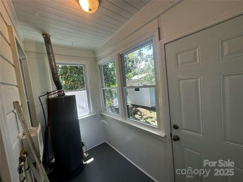 1119 Sanders Street, Rock Hill, SC 29732.  MLS# CAR4255242, YatesRealty ID 13368. LAUNDRY ROOM