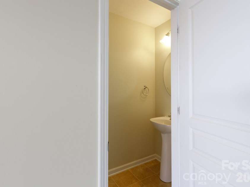 824 Gentlewinds Court, Fort Mill, SC 29708.  MLS# CAR4355817, YatesRealty ID 13369. 