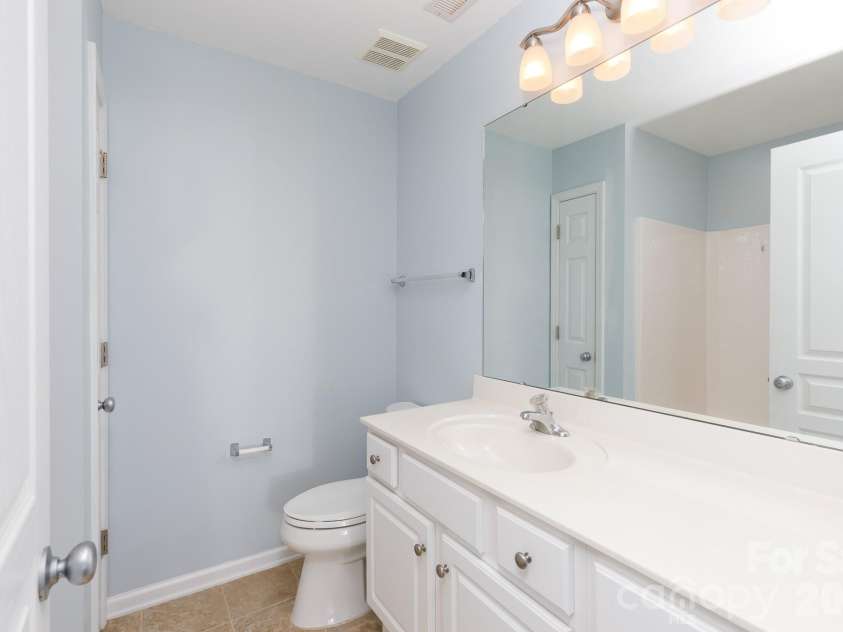 824 Gentlewinds Court, Fort Mill, SC 29708.  MLS# CAR4355817, YatesRealty ID 13369. 