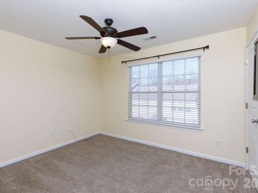 824 Gentlewinds Court, Fort Mill, SC 29708.  MLS# CAR4355817, YatesRealty ID 13369. 