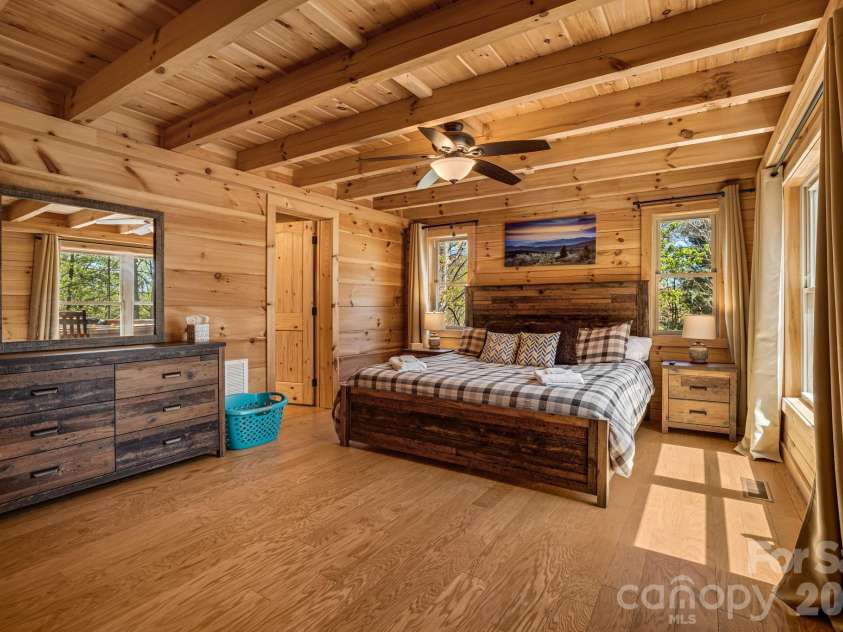 67/69 Flat Top Mountain Road, Fairview, NC 28730.  MLS# CAR4218897, YatesRealty ID 1337. 