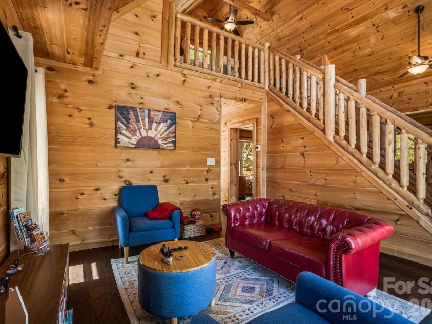 67/69 Flat Top Mountain Road, Fairview, NC 28730.  MLS# CAR4218998, YatesRealty ID 1337. 