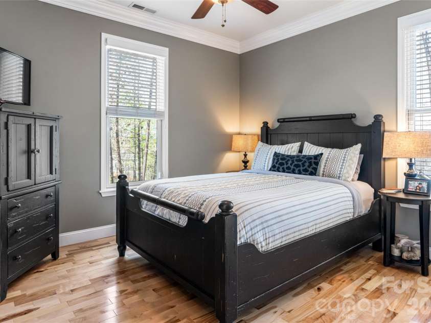 44 Cherry Ridge Lane, Weaverville, NC 28787.  MLS# CAR4369834, YatesRealty ID 13370. 
