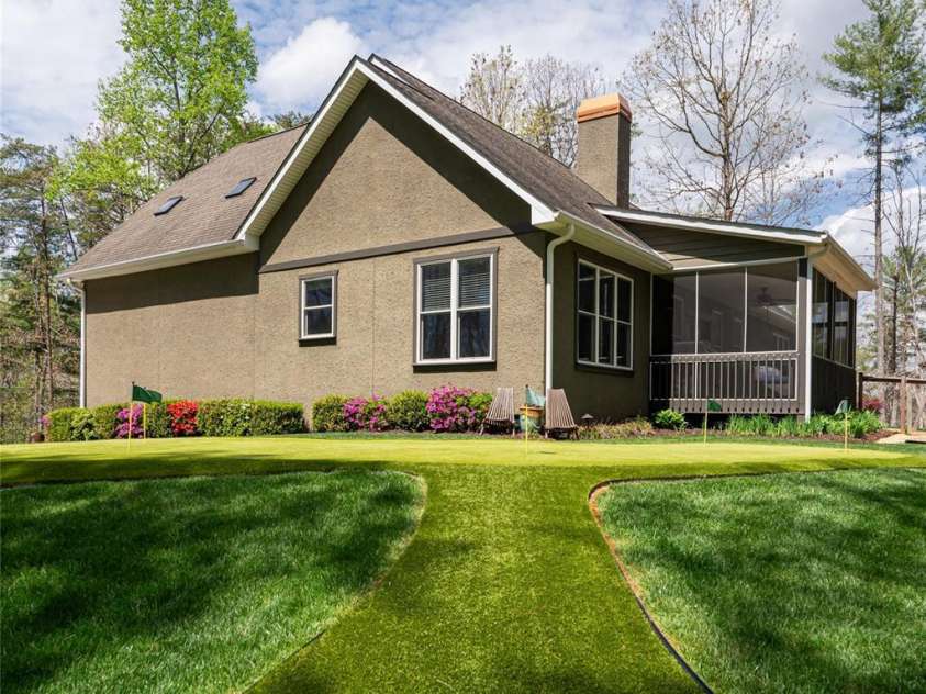 44 Cherry Ridge Lane, Weaverville, NC 28787.  MLS# CAR4369834, YatesRealty ID 13370. 