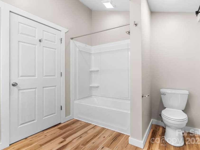 217 Royal Pines Drive, Arden, NC 28704.  MLS# CAR4257398, YatesRealty ID 13374. Updated primary bath