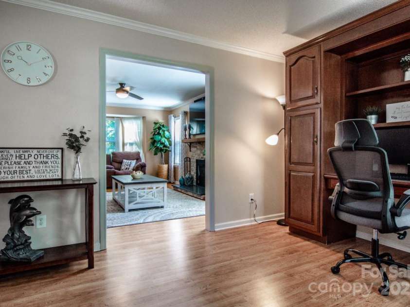 145 Meadow Pond Lane, Mooresville, NC 28117.  MLS# CAR4247324, YatesRealty ID 13375. 