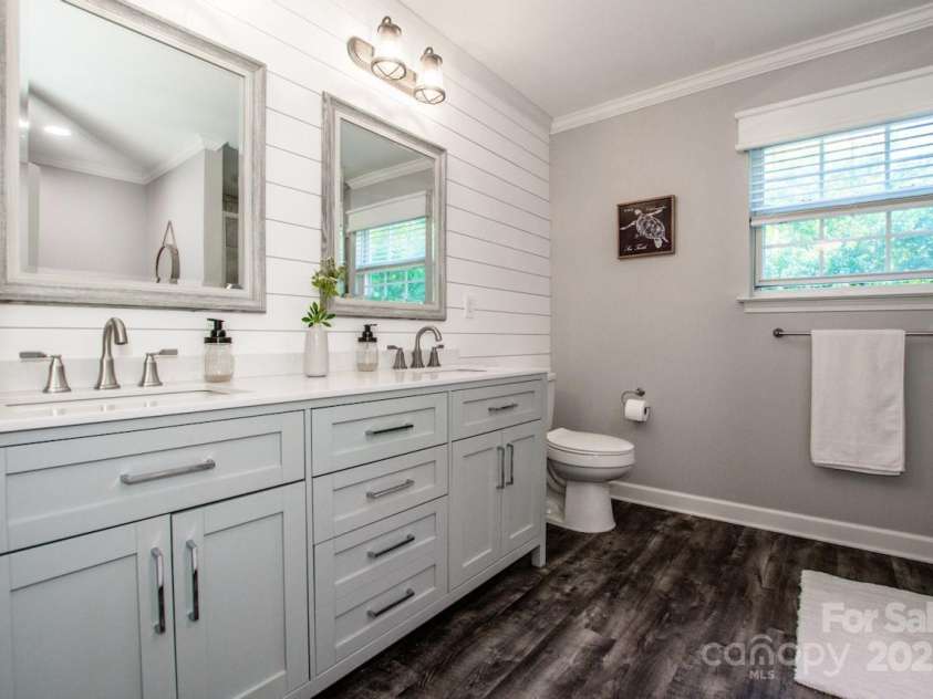 145 Meadow Pond Lane, Mooresville, NC 28117.  MLS# CAR4247324, YatesRealty ID 13375. 