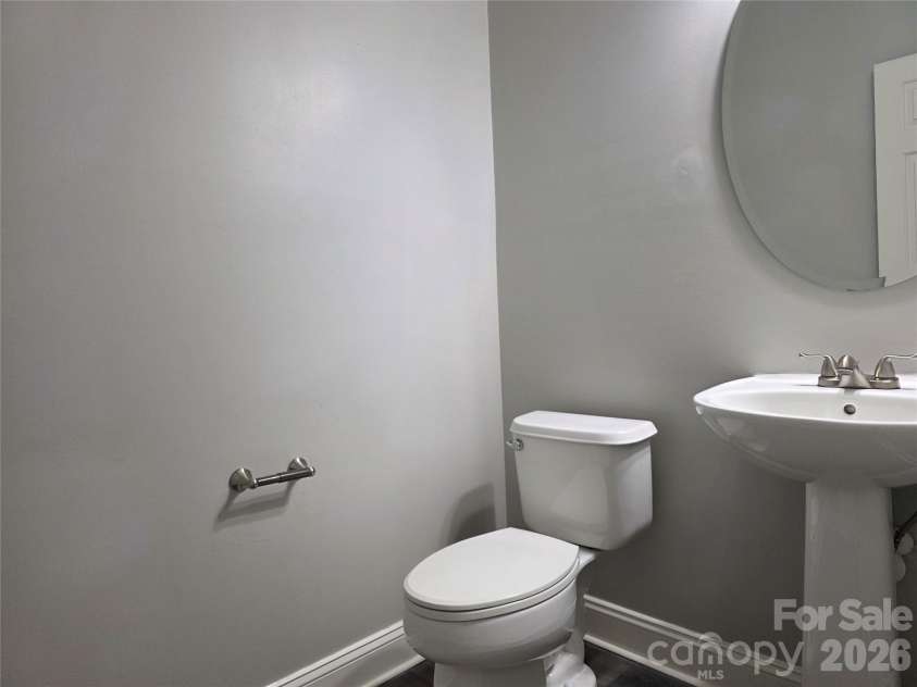 9525 Durness Drive, Charlotte, NC 28278.  MLS# CAR4352635, YatesRealty ID 13376. 