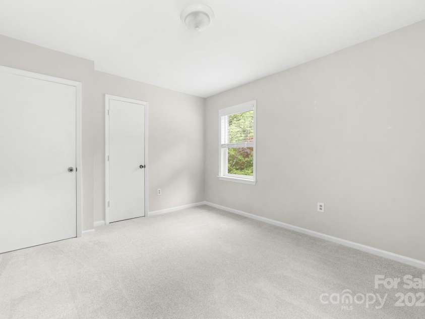 616 Silversmith Lane, Charlotte, NC 28270.  MLS# CAR4249533, YatesRealty ID 13377. 