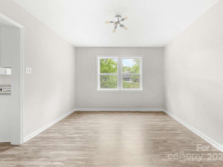 616 Silversmith Lane, Charlotte, NC 28270.  MLS# CAR4249533, YatesRealty ID 13377. 