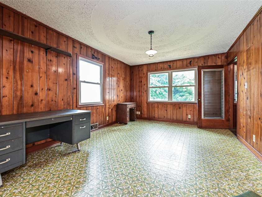 1212 Salem Church Road, Lincolnton, NC 28092.  MLS# CAR4279643, YatesRealty ID 1338. Den