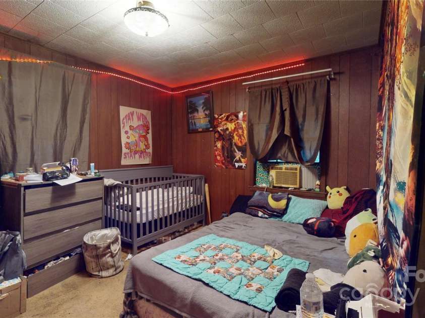 200 Osborn Knob Road, Marion, NC 28752.  MLS# CAR4162170, YatesRealty ID 1338. 