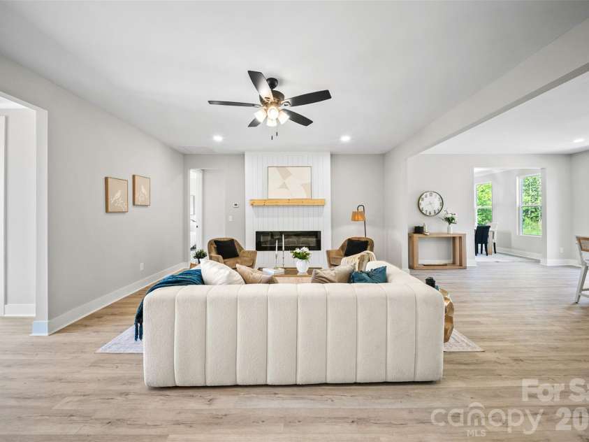 5655 Barrier Road, Concord, NC 28025.  MLS# CAR4369057, YatesRealty ID 13381. 