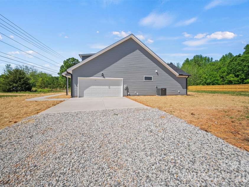 5655 Barrier Road, Concord, NC 28025.  MLS# CAR4369057, YatesRealty ID 13381. 
