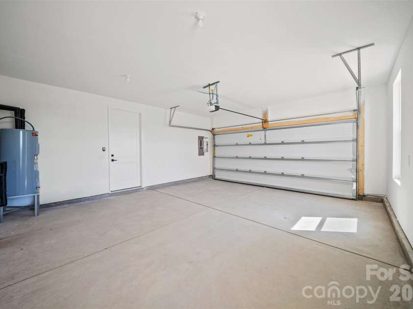 5655 Barrier Road, Concord, NC 28025.  MLS# CAR4369057, YatesRealty ID 13381. 
