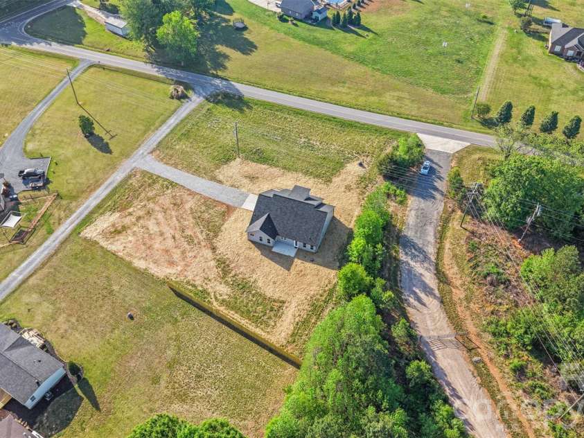 5655 Barrier Road, Concord, NC 28025.  MLS# CAR4369057, YatesRealty ID 13381. 