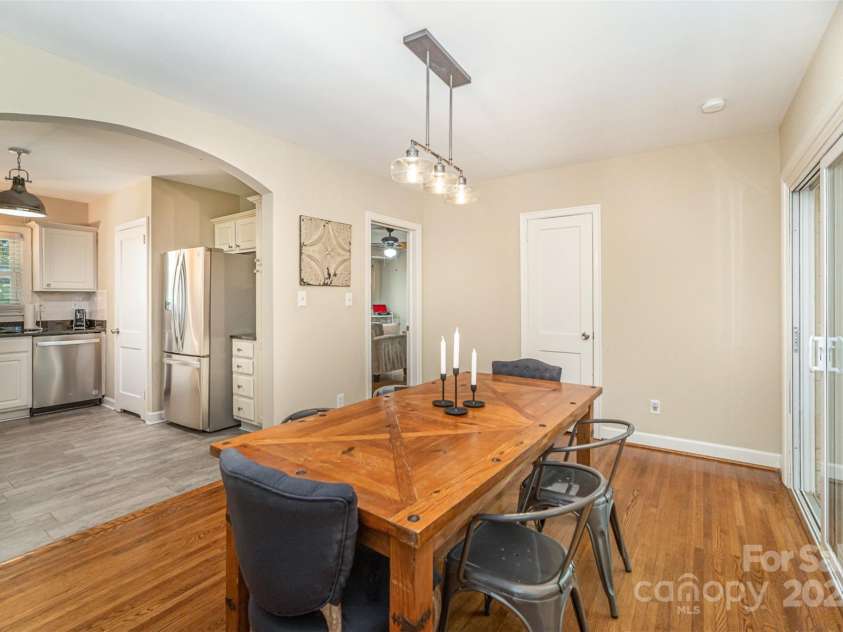 3529 Trent Street, Charlotte, NC 28209.  MLS# CAR4254262, YatesRealty ID 13382. 