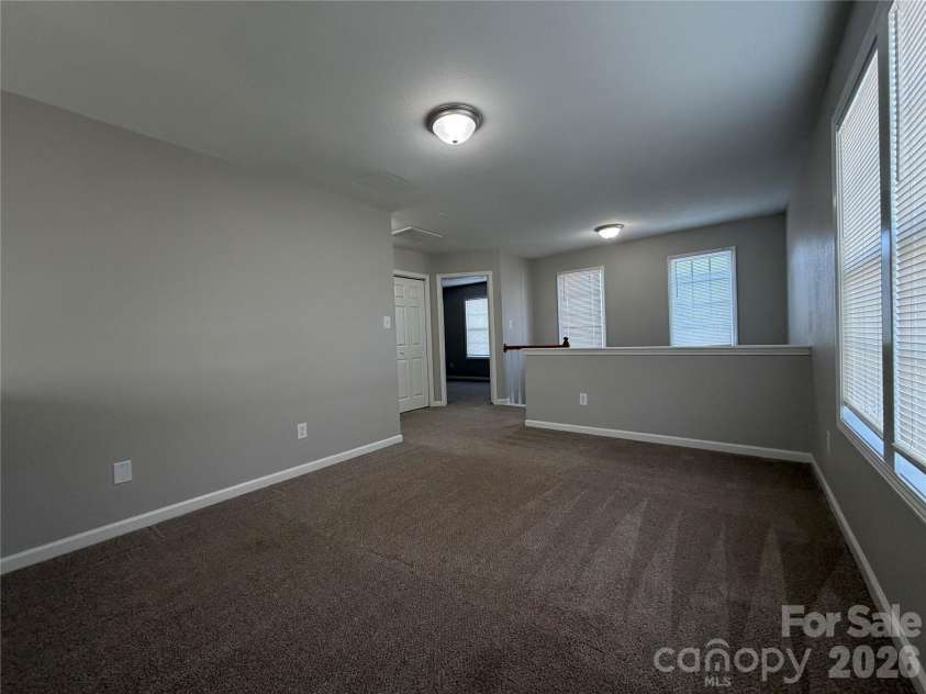 6014 Fiddleleaf Court, Charlotte, NC 28215.  MLS# CAR4365348, YatesRealty ID 13383. 