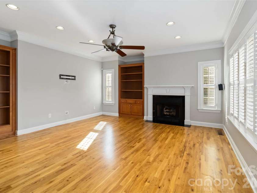 3908 Hazel Downe Way, Rock Hill, SC 29732.  MLS# CAR4356974, YatesRealty ID 13385. Family Room
