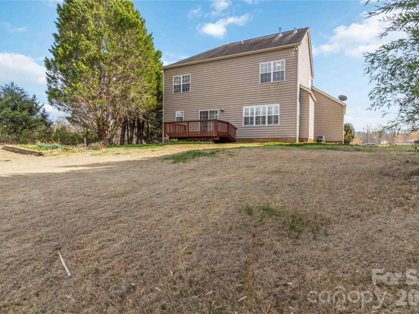 3908 Hazel Downe Way, Rock Hill, SC 29732.  MLS# CAR4356974, YatesRealty ID 13385. Large backyard