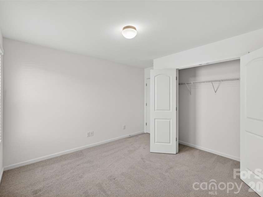800 Scotch Meadows Loop, Monroe, NC 28110.  MLS# CAR4368373, YatesRealty ID 13388. 