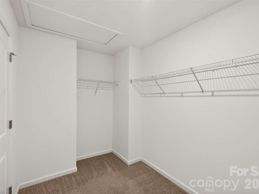 800 Scotch Meadows Loop, Monroe, NC 28110.  MLS# CAR4368373, YatesRealty ID 13388. 