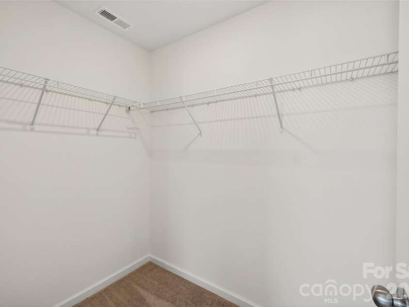800 Scotch Meadows Loop, Monroe, NC 28110.  MLS# CAR4368373, YatesRealty ID 13388. 