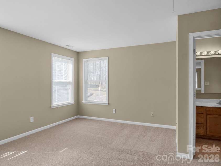 2029 Trace Creek Drive, Waxhaw, NC 28173.  MLS# CAR4354622, YatesRealty ID 13389. Loft
