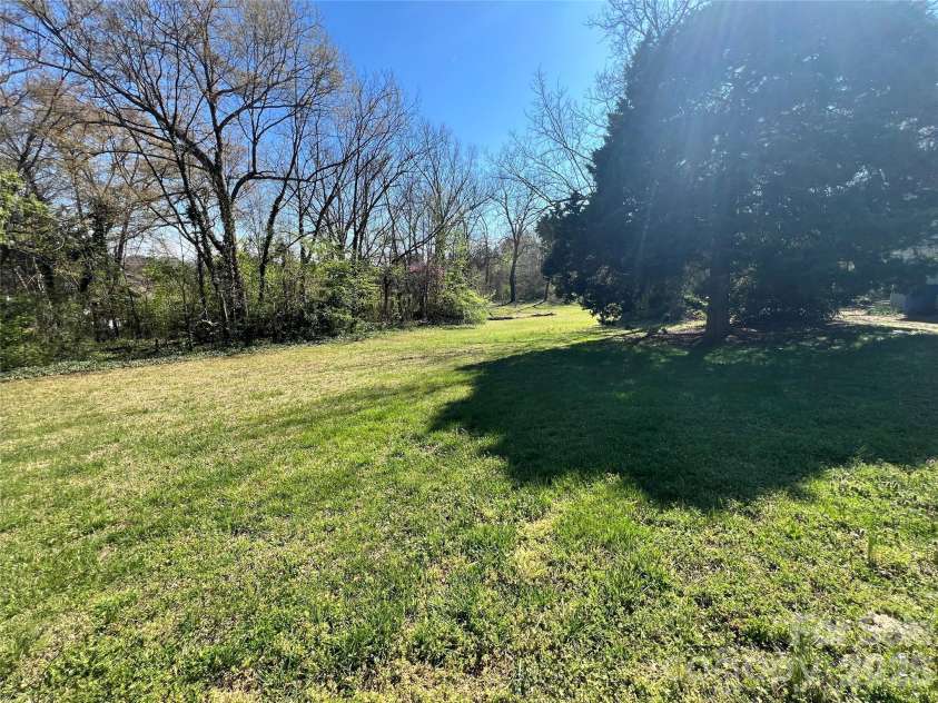 251 3rd Street, Rutherfordton, NC 28139.  MLS# CAR4362696, YatesRealty ID 13390. Back yard