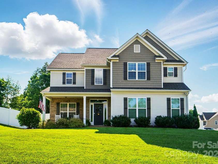 6314 Bluffton Lane, Midland, NC 28107.  MLS# CAR4256231, YatesRealty ID 13390. Welcome Home! Located in a quaint neighborhood in Midland, minutes to Locust and Mint Hill!
