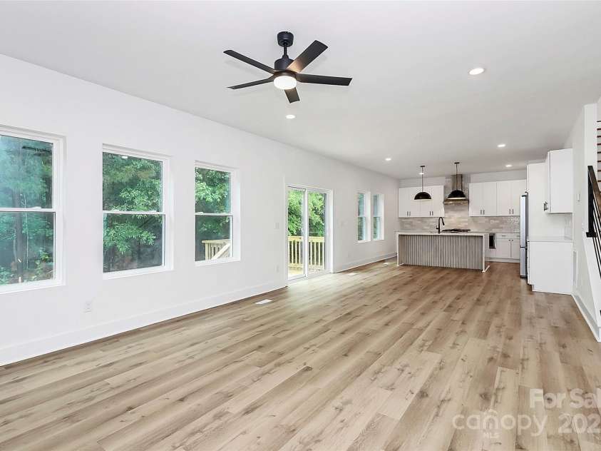 1011 Sandy Court, Gastonia, NC 28056.  MLS# CAR4270350, YatesRealty ID 13391. 