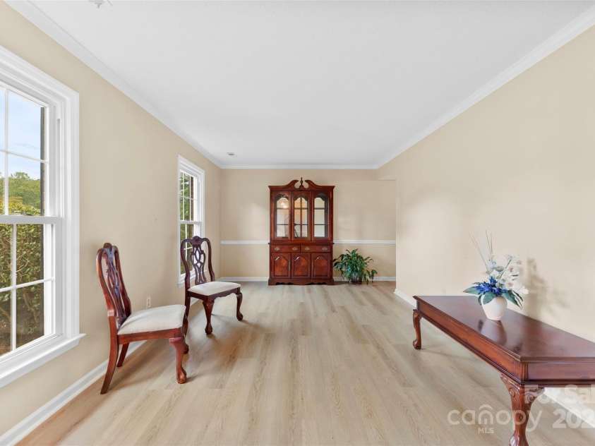 3710 Gardner Park Drive, Gastonia, NC 28054.  MLS# CAR4301597, YatesRealty ID 13391. 