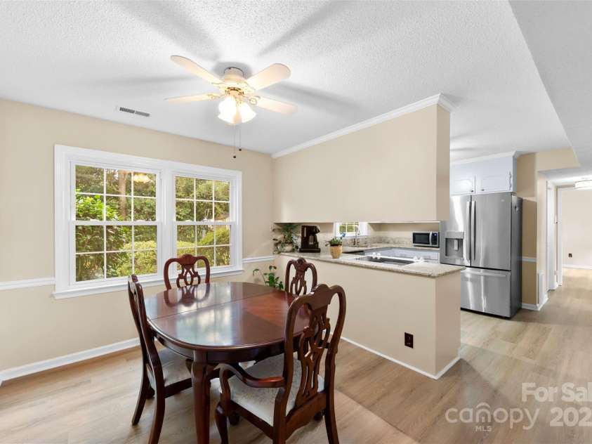 3710 Gardner Park Drive, Gastonia, NC 28054.  MLS# CAR4301597, YatesRealty ID 13391. 