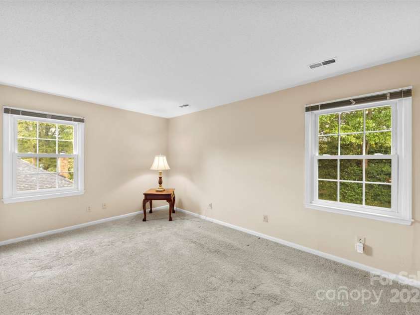 3710 Gardner Park Drive, Gastonia, NC 28054.  MLS# CAR4301597, YatesRealty ID 13391. 