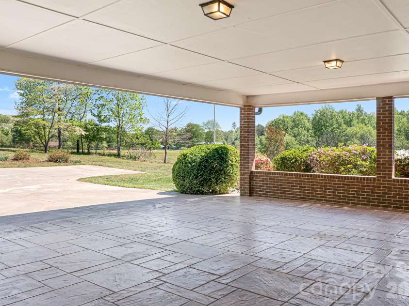 5343 Cannon Drive, Granite Falls, NC 28630.  MLS# CAR4366225, YatesRealty ID 13393. 
