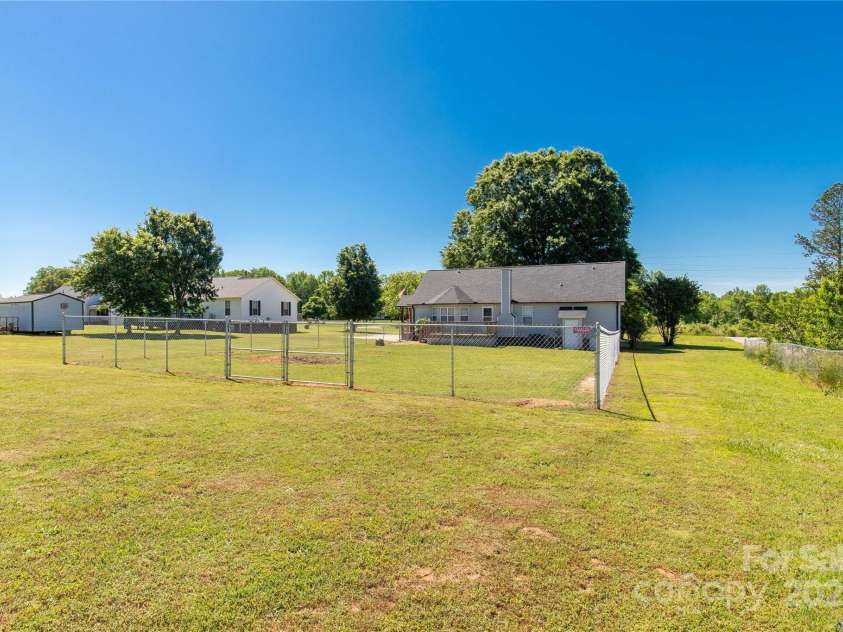 1560 Springlake Road, York, SC 29745.  MLS# CAR4255392, YatesRealty ID 13395. 
