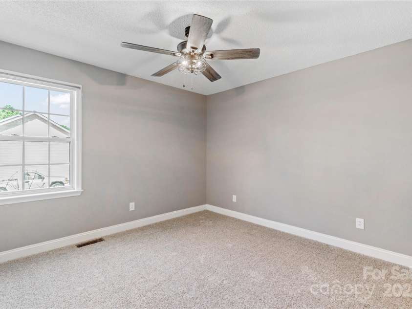 1560 Springlake Road, York, SC 29745.  MLS# CAR4255392, YatesRealty ID 13395. 