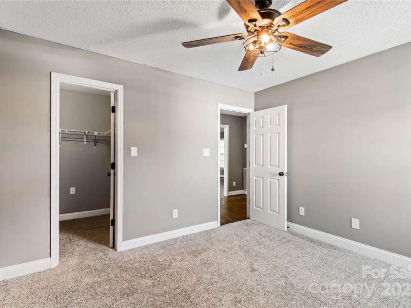 1560 Springlake Road, York, SC 29745.  MLS# CAR4255392, YatesRealty ID 13395. 
