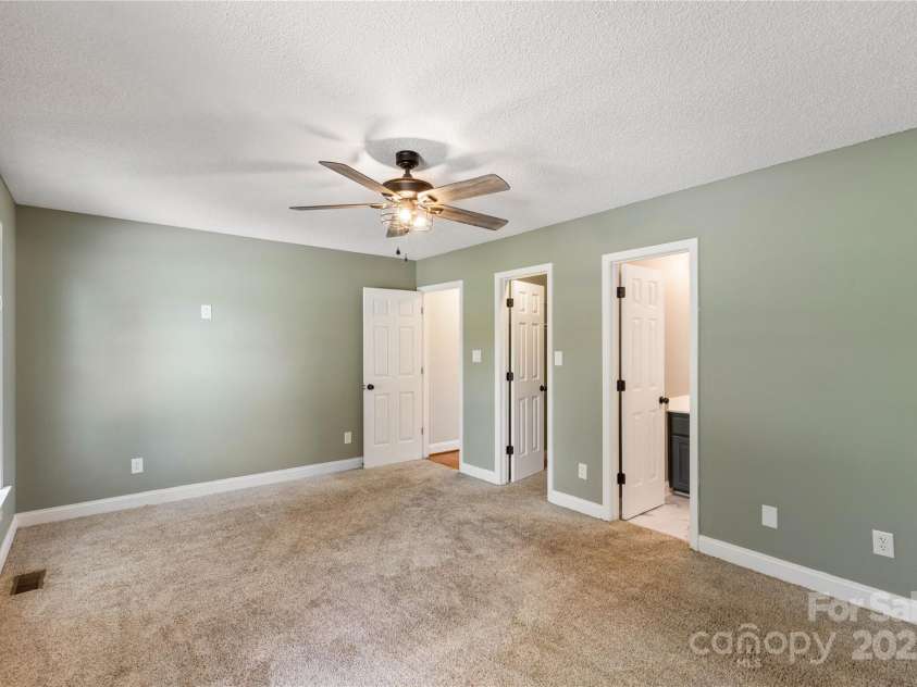 1560 Springlake Road, York, SC 29745.  MLS# CAR4255392, YatesRealty ID 13395. 